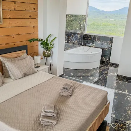 Castros Delmare Villa *