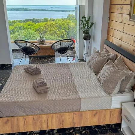 Castros Delmare Βίλα Vragkaniotika